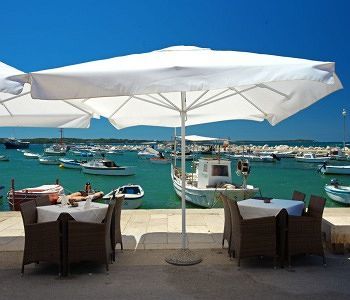 Marina Hotel - Restaurant Fažana Exteriör bild